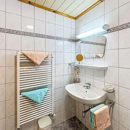 Wiesenhof By Interhome شقة كابل